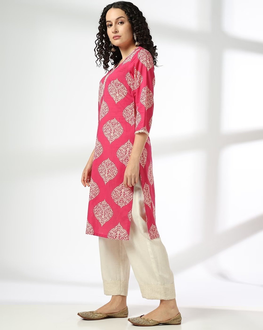 1117Wx1400H-443064458-magntafus-3.jpg Women Block Print Straight Kurta - Image 1
