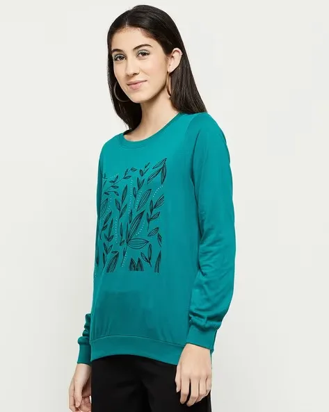 473Wx593H-465087680-green-MODEL2.webp Women Leaf Print Relaxed Fit Round-Neck T-Shirt - Image 1